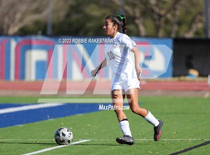 Thumbnail 3 in Arlington vs. Horn (Duncanville Classic) photogallery.
