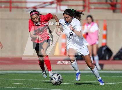 Thumbnail 3 in Arlington vs. Horn (Duncanville Classic) photogallery.
