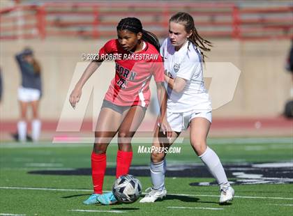 Thumbnail 3 in Arlington vs. Horn (Duncanville Classic) photogallery.