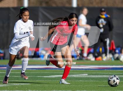 Thumbnail 3 in Arlington vs. Horn (Duncanville Classic) photogallery.