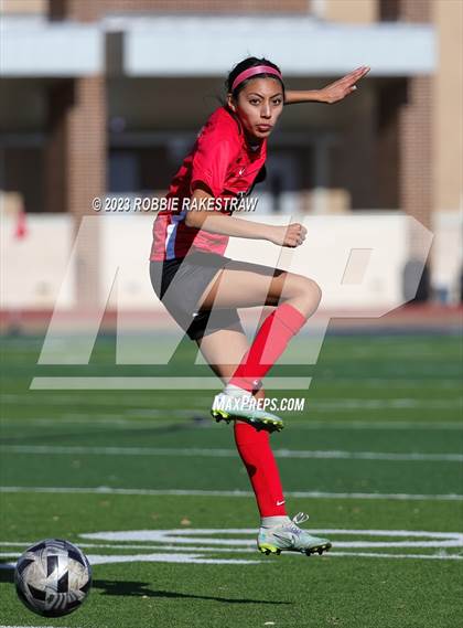 Thumbnail 2 in Arlington vs. Horn (Duncanville Classic) photogallery.