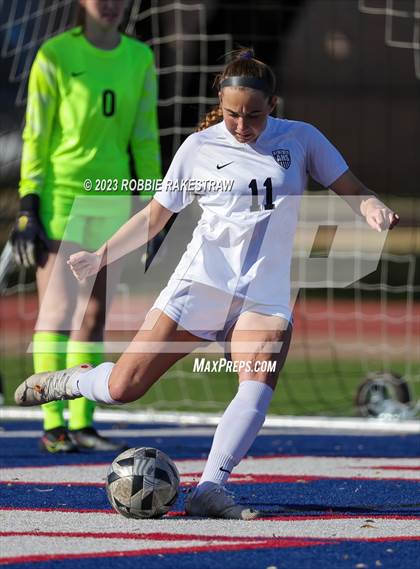 Thumbnail 3 in Arlington vs. Horn (Duncanville Classic) photogallery.