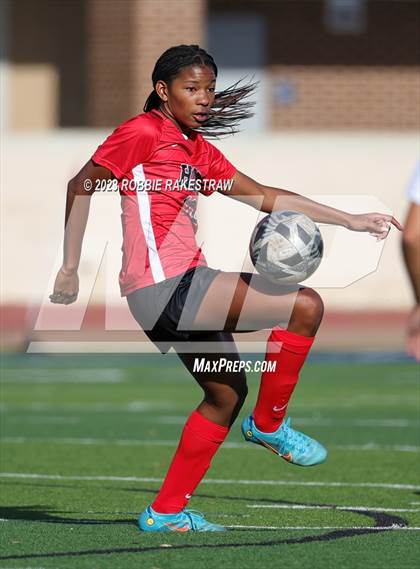 Thumbnail 1 in Arlington vs. Horn (Duncanville Classic) photogallery.