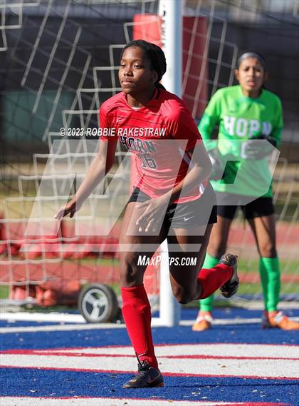 Thumbnail 3 in Arlington vs. Horn (Duncanville Classic) photogallery.