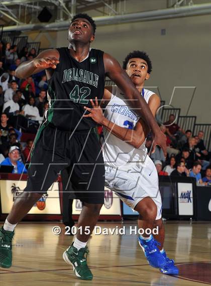 Thumbnail 1 in Bishop Gorman vs. De La Salle (MaxPreps Holiday Classic) photogallery.