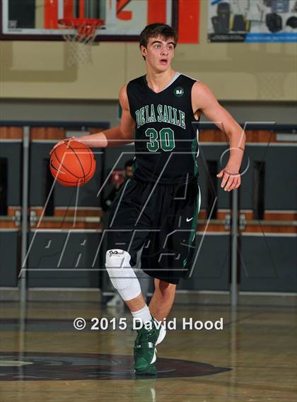 Thumbnail 2 in Bishop Gorman vs. De La Salle (MaxPreps Holiday Classic) photogallery.