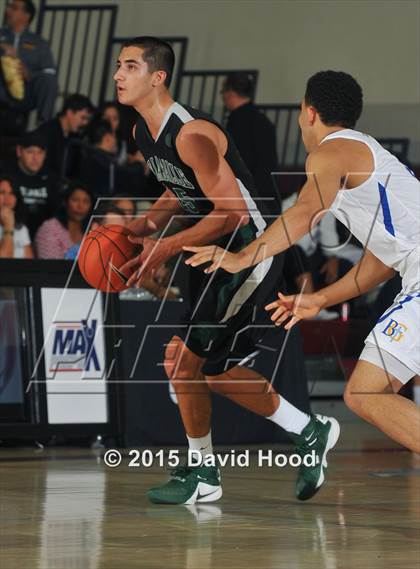 Thumbnail 1 in Bishop Gorman vs. De La Salle (MaxPreps Holiday Classic) photogallery.
