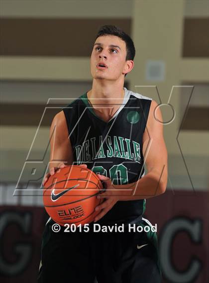 Thumbnail 1 in Bishop Gorman vs. De La Salle (MaxPreps Holiday Classic) photogallery.