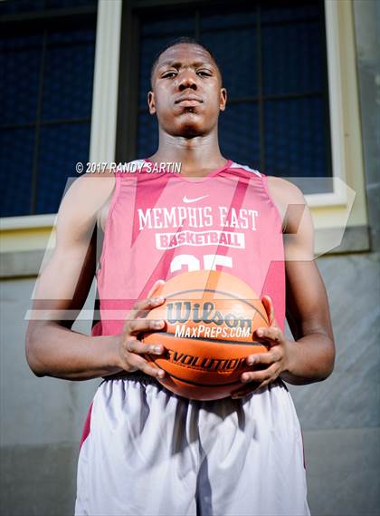 Thumbnail 2 in Memphis East (Preseason Early Contenders Photo Shoot) photogallery.