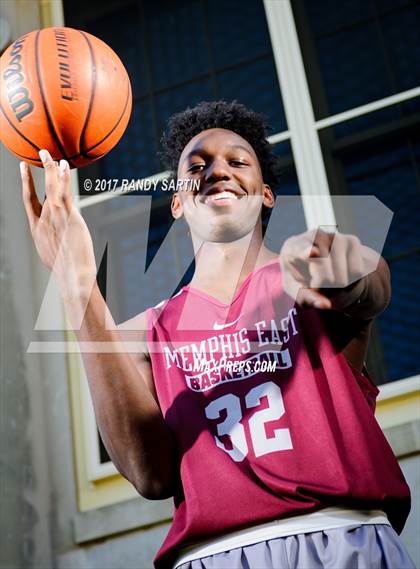 Thumbnail 2 in Memphis East (Preseason Early Contenders Photo Shoot) photogallery.