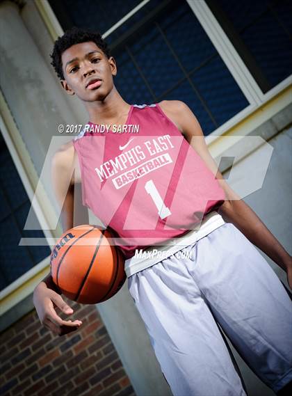 Thumbnail 2 in Memphis East (Preseason Early Contenders Photo Shoot) photogallery.