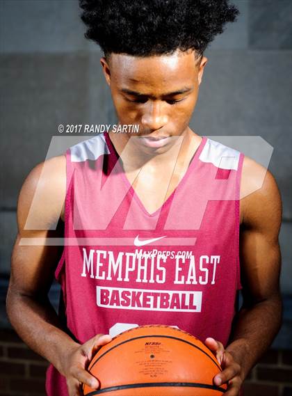 Thumbnail 1 in Memphis East (Preseason Early Contenders Photo Shoot) photogallery.