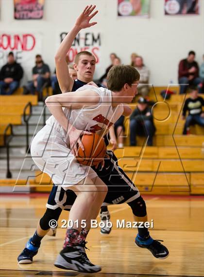 Thumbnail 2 in Columbiana vs Leetonia photogallery.