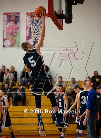 Thumbnail 2 in Columbiana vs Leetonia photogallery.
