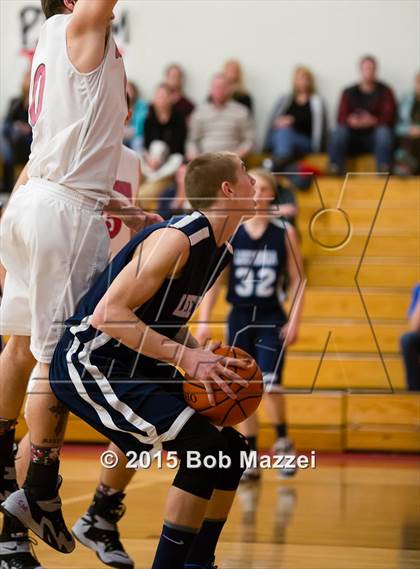 Thumbnail 2 in Columbiana vs Leetonia photogallery.