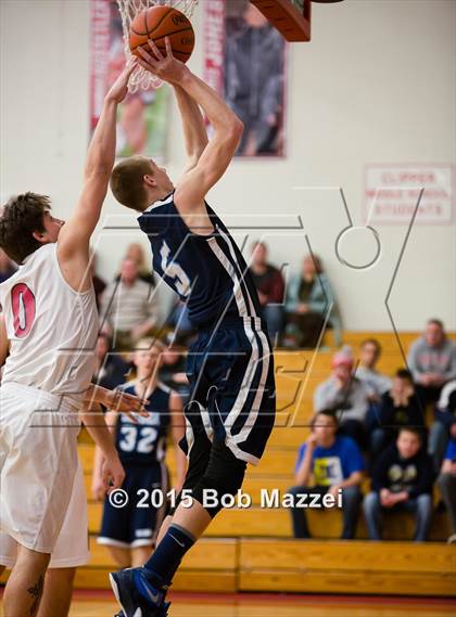 Thumbnail 3 in Columbiana vs Leetonia photogallery.