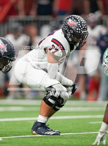 Thumbnail 2 in Cuero vs. Wimberley (UIL 4A Division II Semifinal) photogallery.