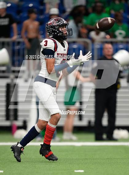 Thumbnail 1 in Cuero vs. Wimberley (UIL 4A Division II Semifinal) photogallery.