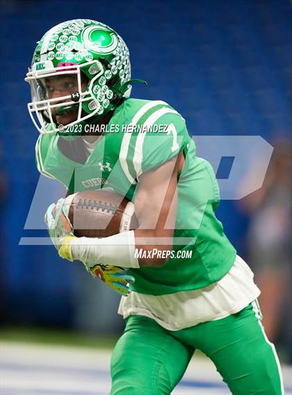 Thumbnail 3 in Cuero vs. Wimberley (UIL 4A Division II Semifinal) photogallery.