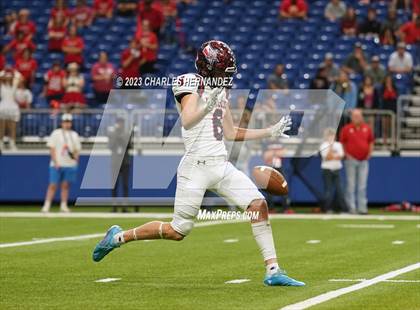 Thumbnail 1 in Cuero vs. Wimberley (UIL 4A Division II Semifinal) photogallery.