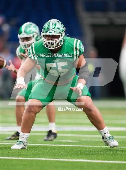 Thumbnail 2 in Cuero vs. Wimberley (UIL 4A Division II Semifinal) photogallery.