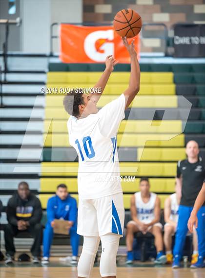 Thumbnail 1 in Gahr vs. Saugus photogallery.