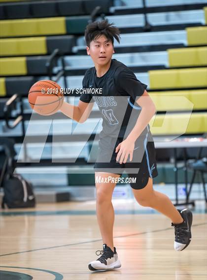 Thumbnail 2 in Gahr vs. Saugus photogallery.