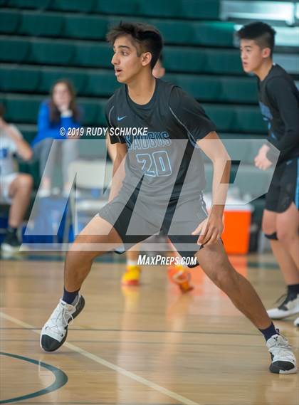 Thumbnail 2 in Gahr vs. Saugus photogallery.