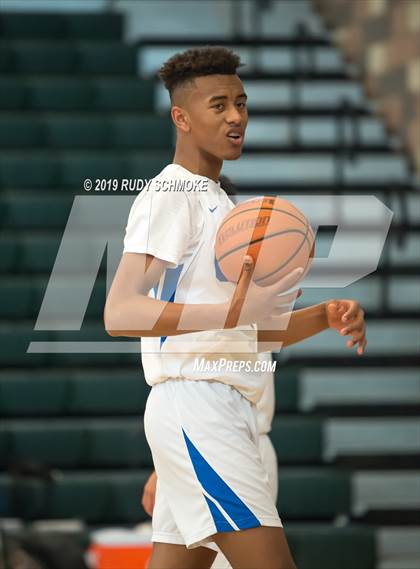 Thumbnail 1 in Gahr vs. Saugus photogallery.