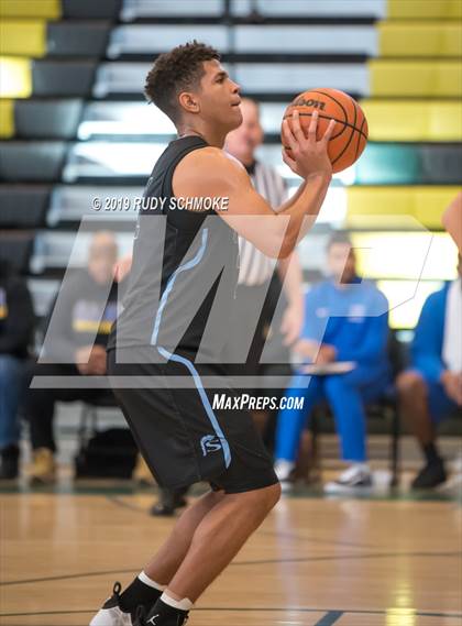 Thumbnail 2 in Gahr vs. Saugus photogallery.