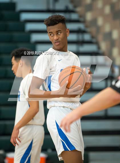 Thumbnail 2 in Gahr vs. Saugus photogallery.