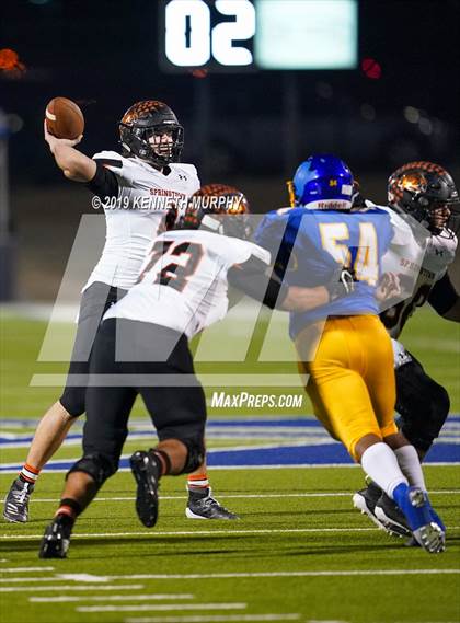 Thumbnail 3 in La Vega vs Springtown (UIL 4A Semifinal Playoff) photogallery.