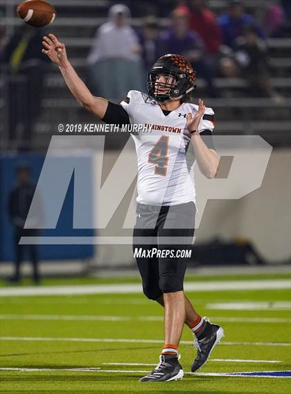 Thumbnail 3 in La Vega vs Springtown (UIL 4A Semifinal Playoff) photogallery.