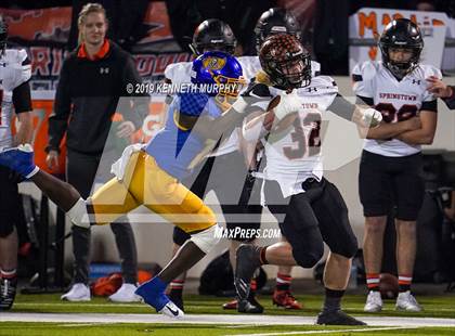 Thumbnail 2 in La Vega vs Springtown (UIL 4A Semifinal Playoff) photogallery.