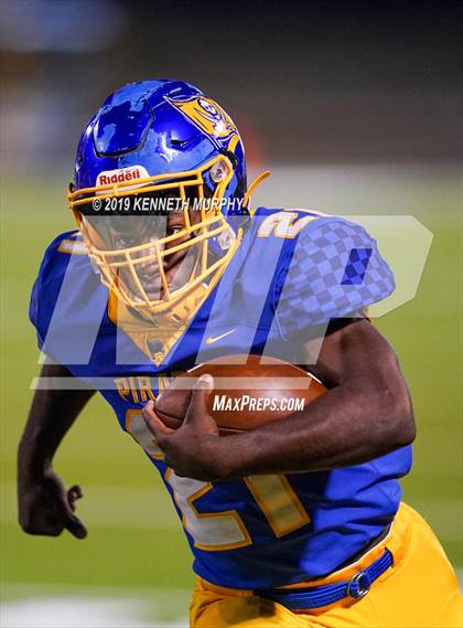 Thumbnail 3 in La Vega vs Springtown (UIL 4A Semifinal Playoff) photogallery.