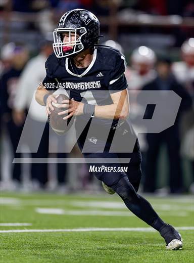 Muenster vs. Lindsay (UIL Football 2A Region 2 Quarterfinal)