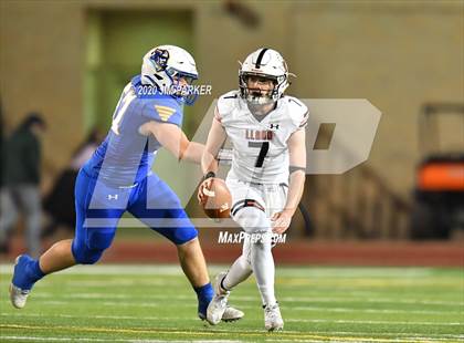 Thumbnail 3 in Lago Vista vs. Llano (UIL 3A D1 Quarterfinal) photogallery.
