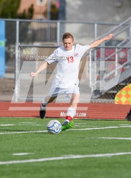 Thumbnail 2 in Mountain View vs Casa Grande (Coyote Classic Tournament) photogallery.