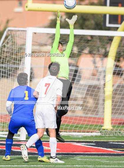 Thumbnail 3 in Mountain View vs Casa Grande (Coyote Classic Tournament) photogallery.