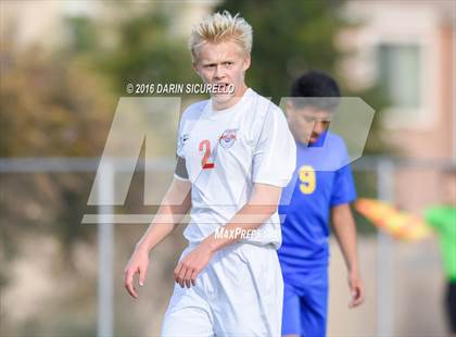 Thumbnail 3 in Mountain View vs Casa Grande (Coyote Classic Tournament) photogallery.