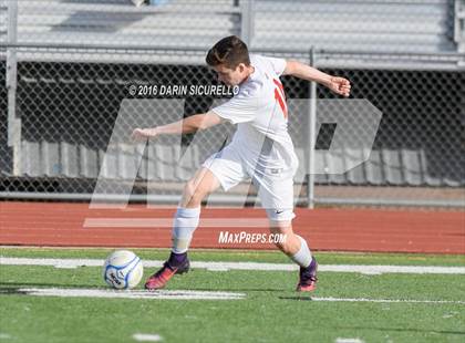 Thumbnail 3 in Mountain View vs Casa Grande (Coyote Classic Tournament) photogallery.