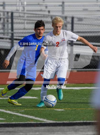 Thumbnail 2 in Mountain View vs Casa Grande (Coyote Classic Tournament) photogallery.