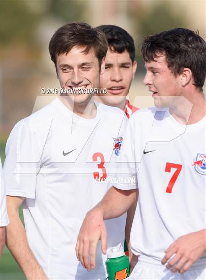 Thumbnail 1 in Mountain View vs Casa Grande (Coyote Classic Tournament) photogallery.
