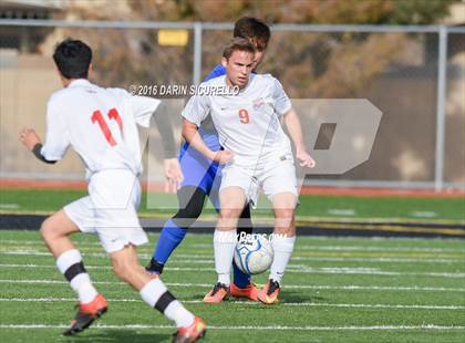 Thumbnail 2 in Mountain View vs Casa Grande (Coyote Classic Tournament) photogallery.