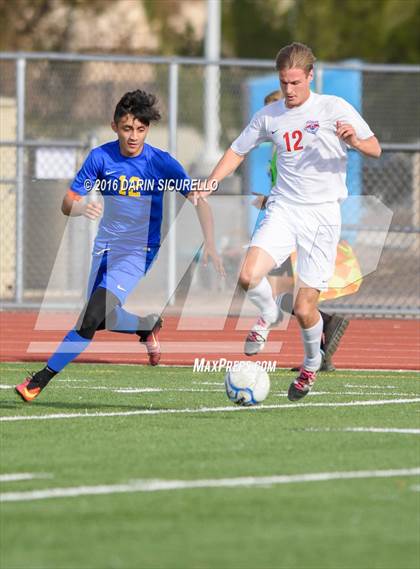 Thumbnail 2 in Mountain View vs Casa Grande (Coyote Classic Tournament) photogallery.