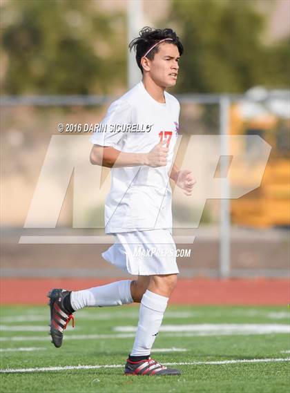 Thumbnail 3 in Mountain View vs Casa Grande (Coyote Classic Tournament) photogallery.