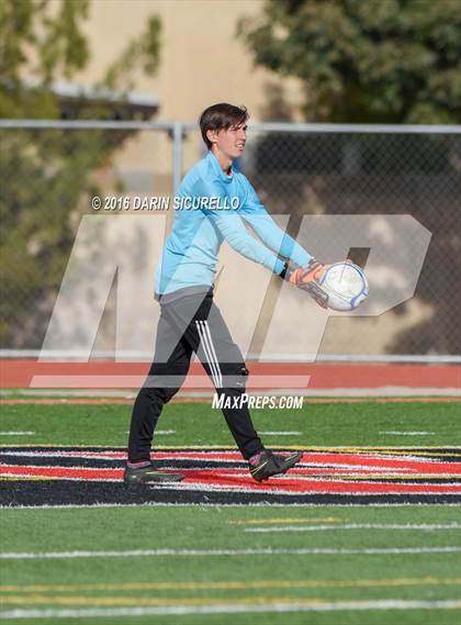 Thumbnail 1 in Mountain View vs Casa Grande (Coyote Classic Tournament) photogallery.
