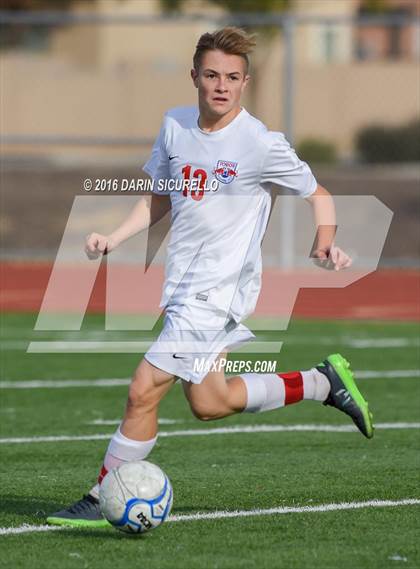 Thumbnail 1 in Mountain View vs Casa Grande (Coyote Classic Tournament) photogallery.