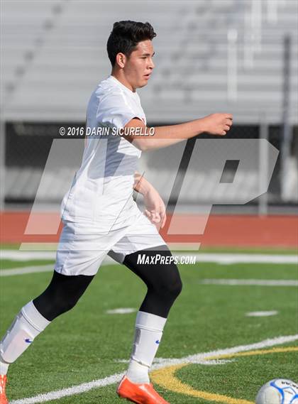 Thumbnail 3 in Mountain View vs Casa Grande (Coyote Classic Tournament) photogallery.