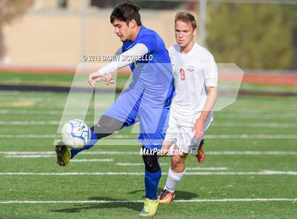 Thumbnail 3 in Mountain View vs Casa Grande (Coyote Classic Tournament) photogallery.